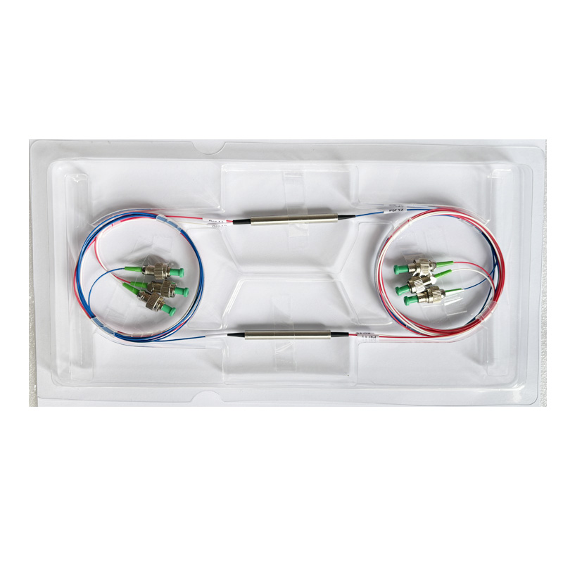 偏振不敏感光環(huán)行器，具有高等高原和高回波損耗、低插入損耗和 PDL、光路無環(huán)氧樹脂等特性。常用于 EDFA、DWDM 和 OTDR、DWDM 和 OADM 網(wǎng)絡(luò)、雙向傳輸系統(tǒng)等。