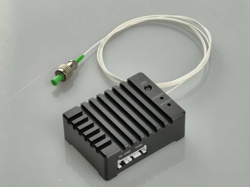 SLD-1310/1550 超輻射寬度光源  40nm光譜  10mW功率